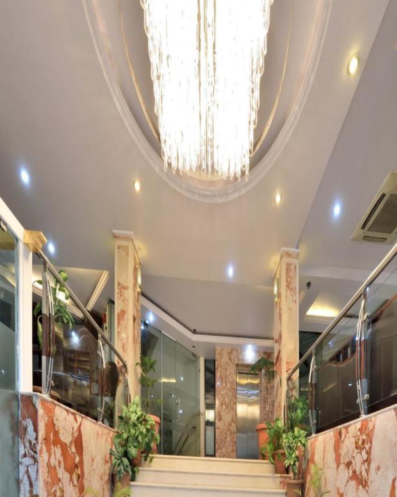 Fabhotel Marble Arch Karol Bagh Delhi  Bagian luar foto