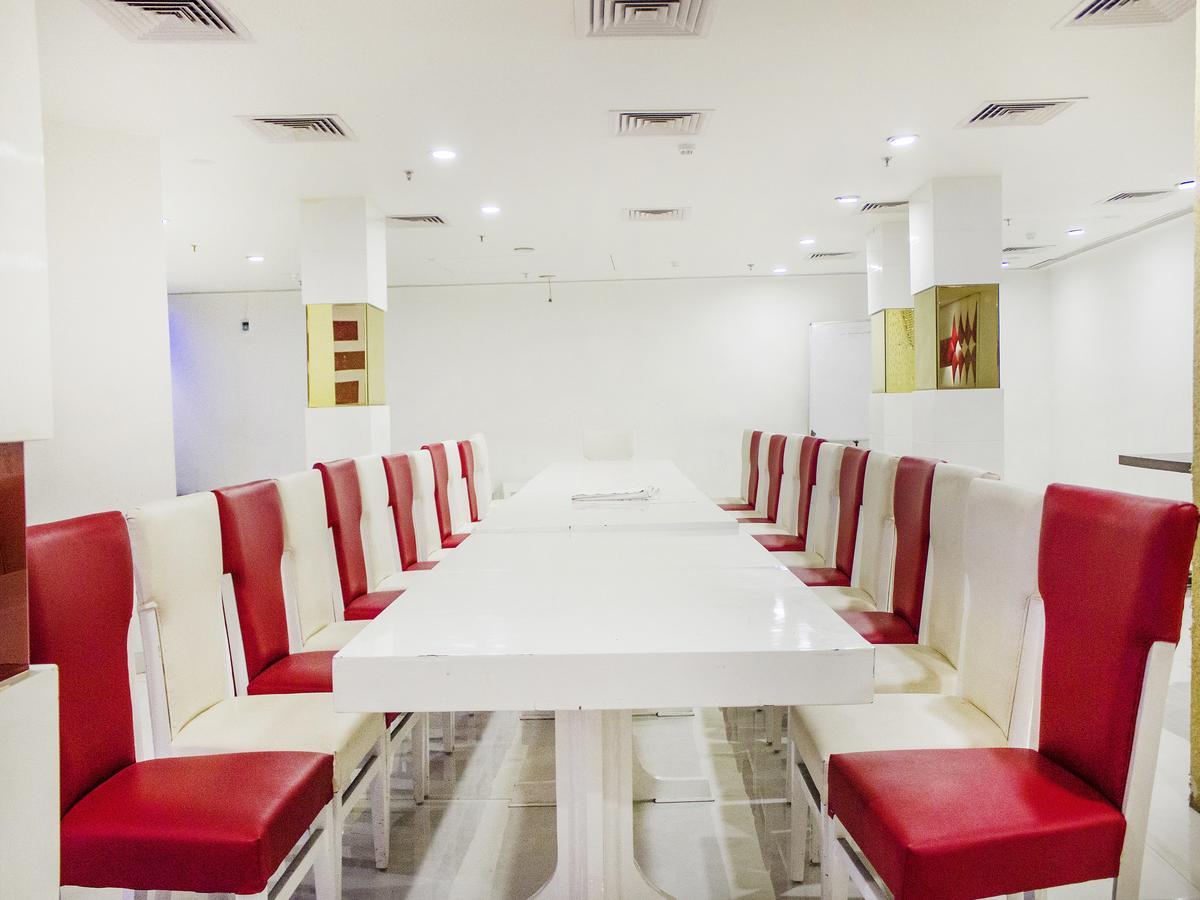 Fabhotel Marble Arch Karol Bagh Delhi  Bagian luar foto